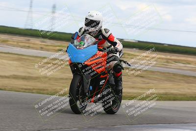 media/Apr-26-2024-TrackDaz (Fri) [[c4b677d280]]/C Group/140pm (Wheelie Bump)/
